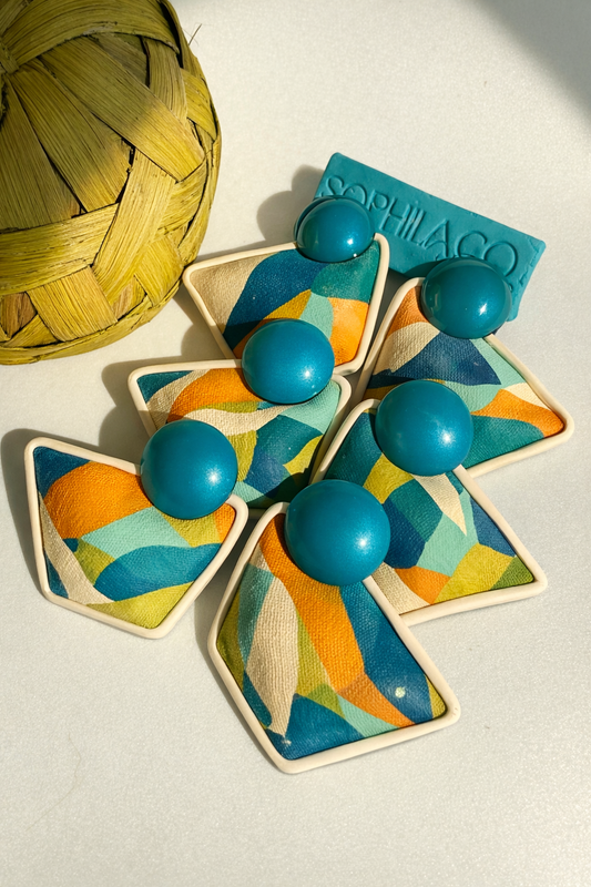 Color Theory: Teal. 01