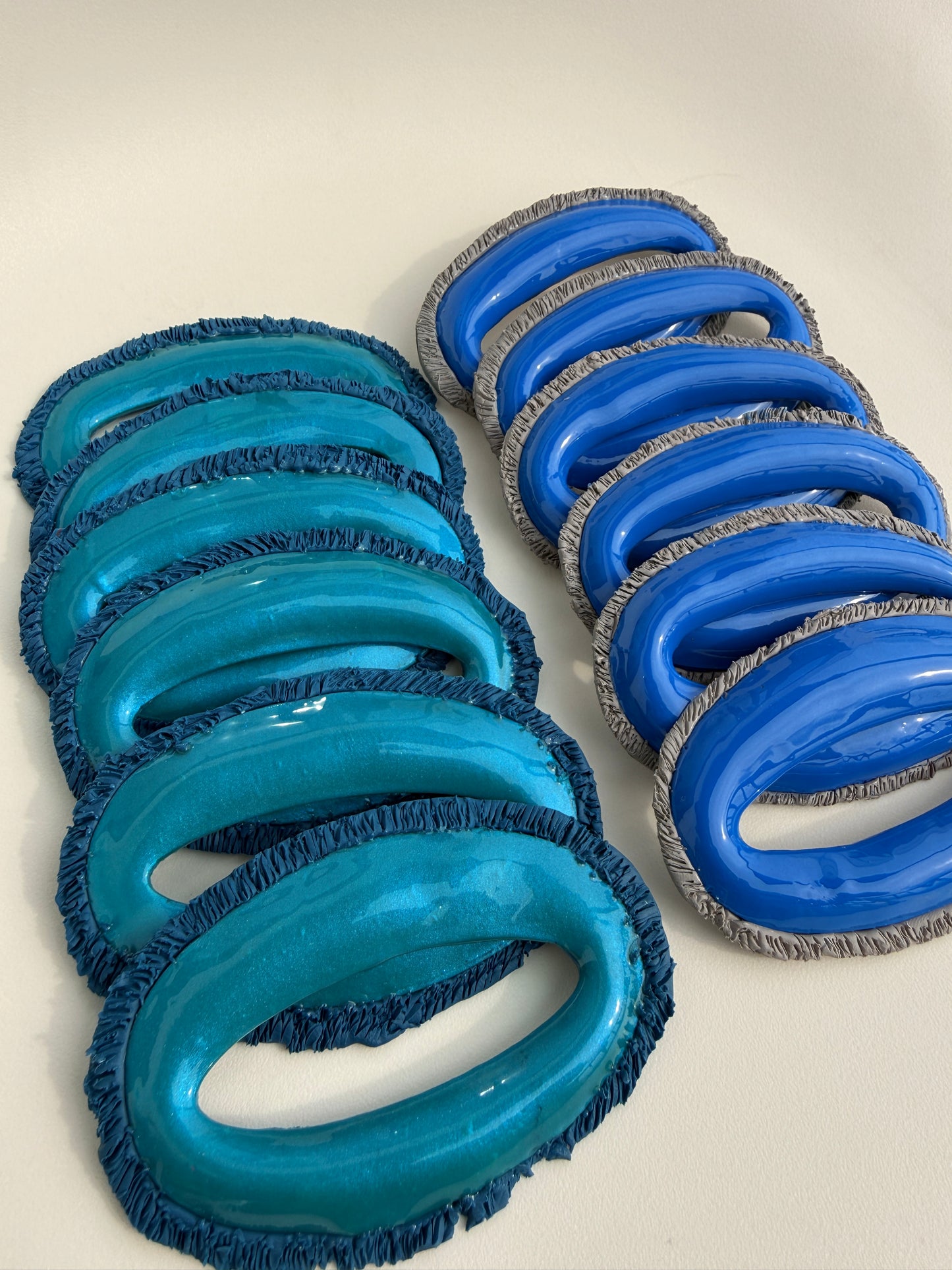 HALO: CAPSULES