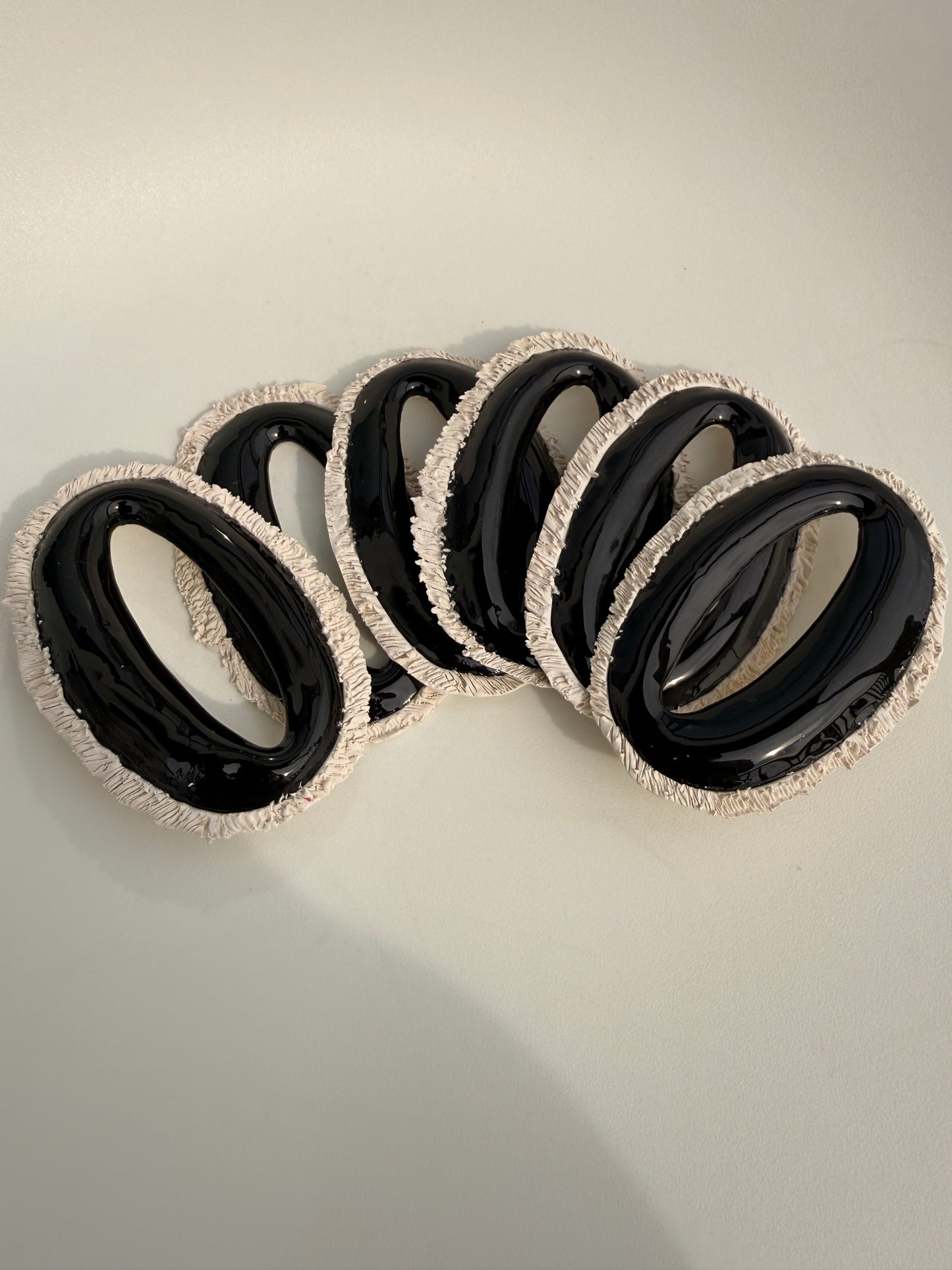 HALO: CAPSULES