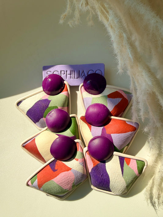 Color Theory: Violet. 01